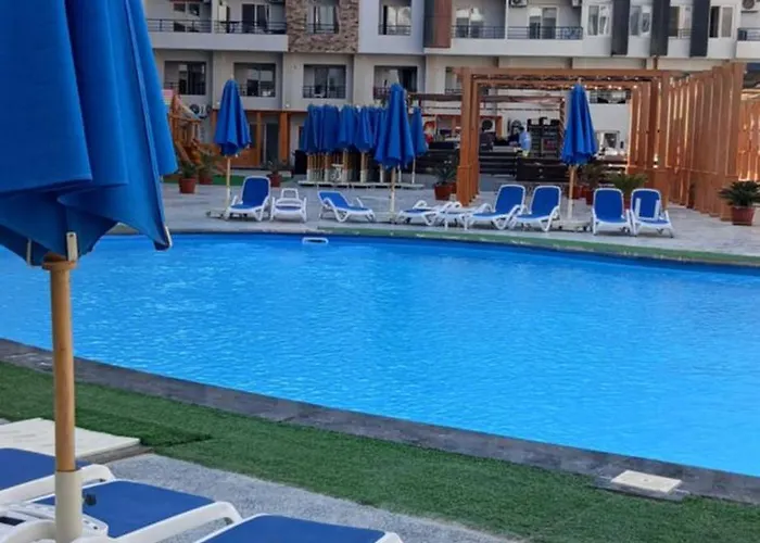 Apartmanhotel Tiba Golden Down Town 4*