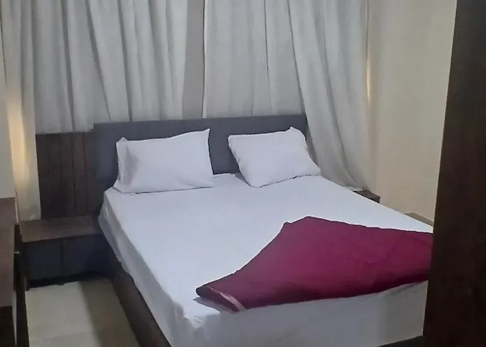 Tiba Golden Down Town Apartmanhotel 4*